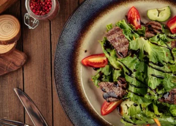 Protein salads for muscle building