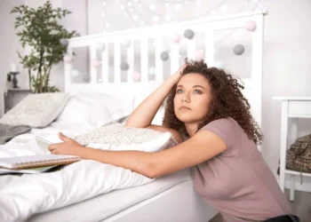 The Psychology Behind Feeling “All Over the Place” — and the Soft Path Back to You